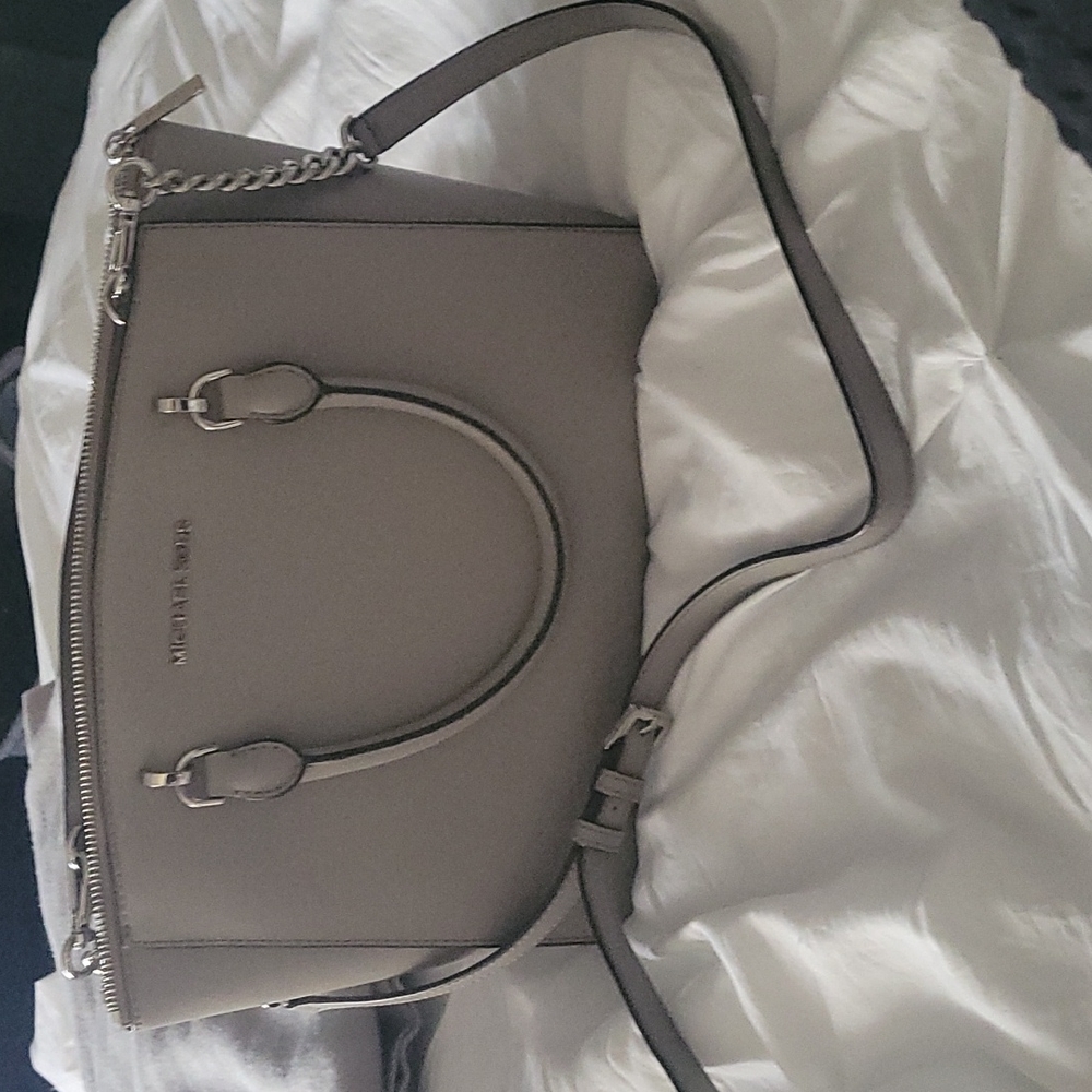 Michael Kors Purse & Matching Wallet